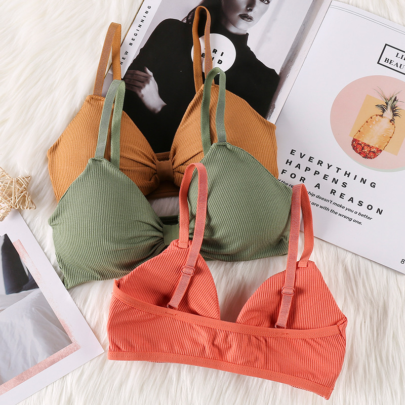 Seksowny sportowy biustonosz d – T Shirt Bra Seamless recenzja i cena